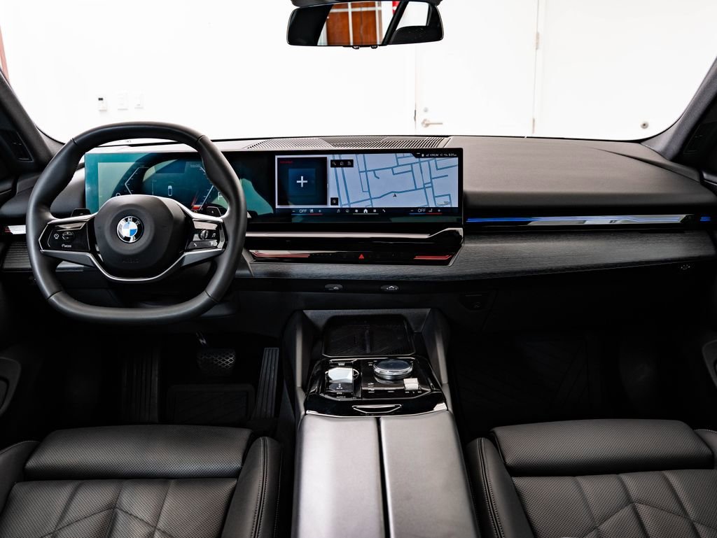 Used 2025 Mineral White Metallic BMW 530i xDrive image 34