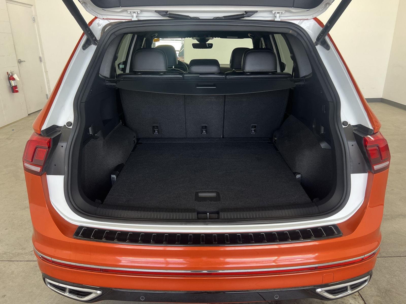 2022 Volkswagen Tiguan SEL R-LINE - Photo 6