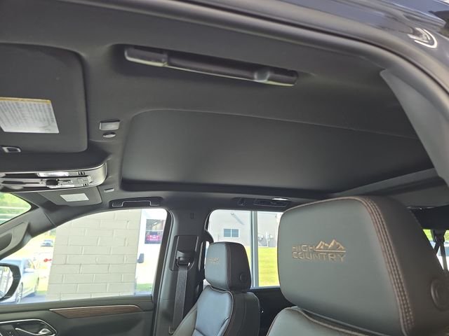 Used 2024 Gray Chevrolet High Country image 15