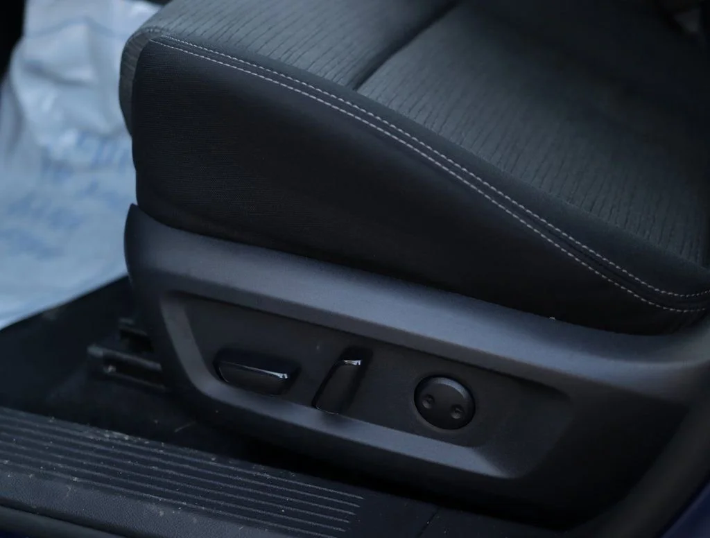 2023 Nissan Rogue SV - Photo 20