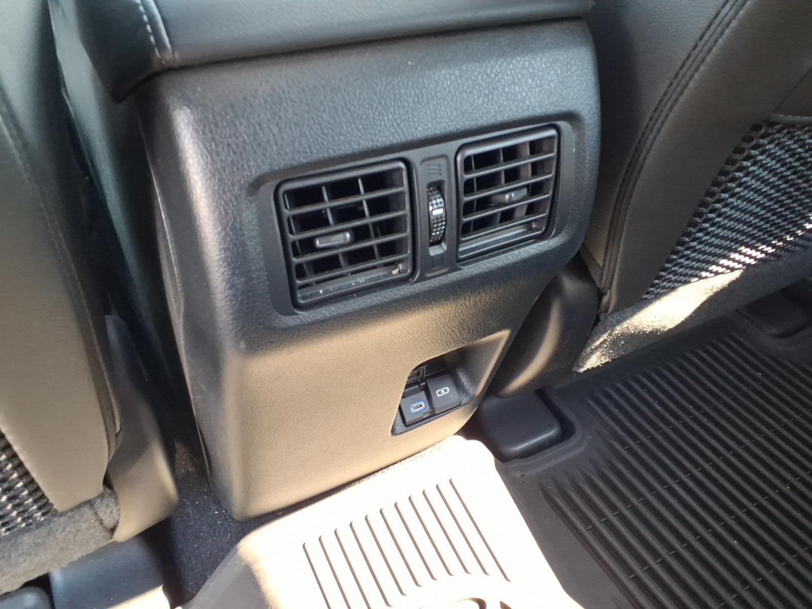 2024 Toyota 4Runner SR5 Premium - Photo 4