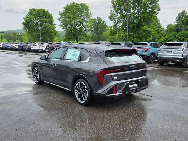 New 2026 Interstellar Gray Kia GT-Line image 5