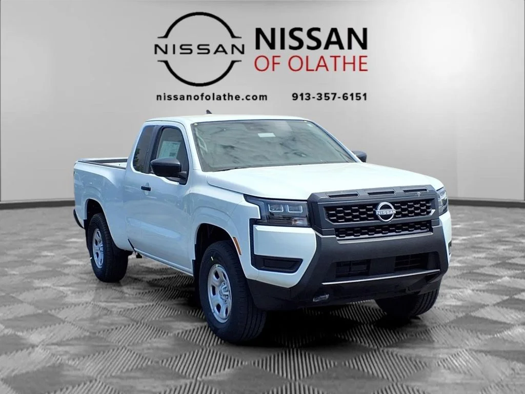 New 2026 Glacier White Nissan King Cab® S image 29