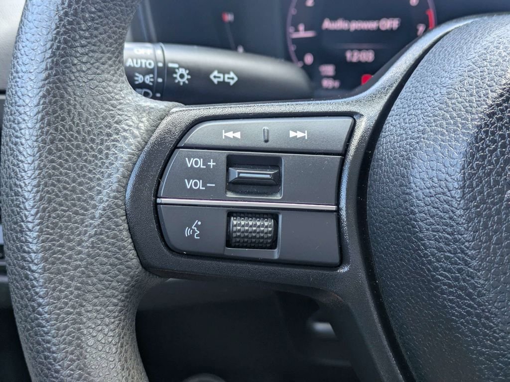 Used 2024 White Honda LX image 22