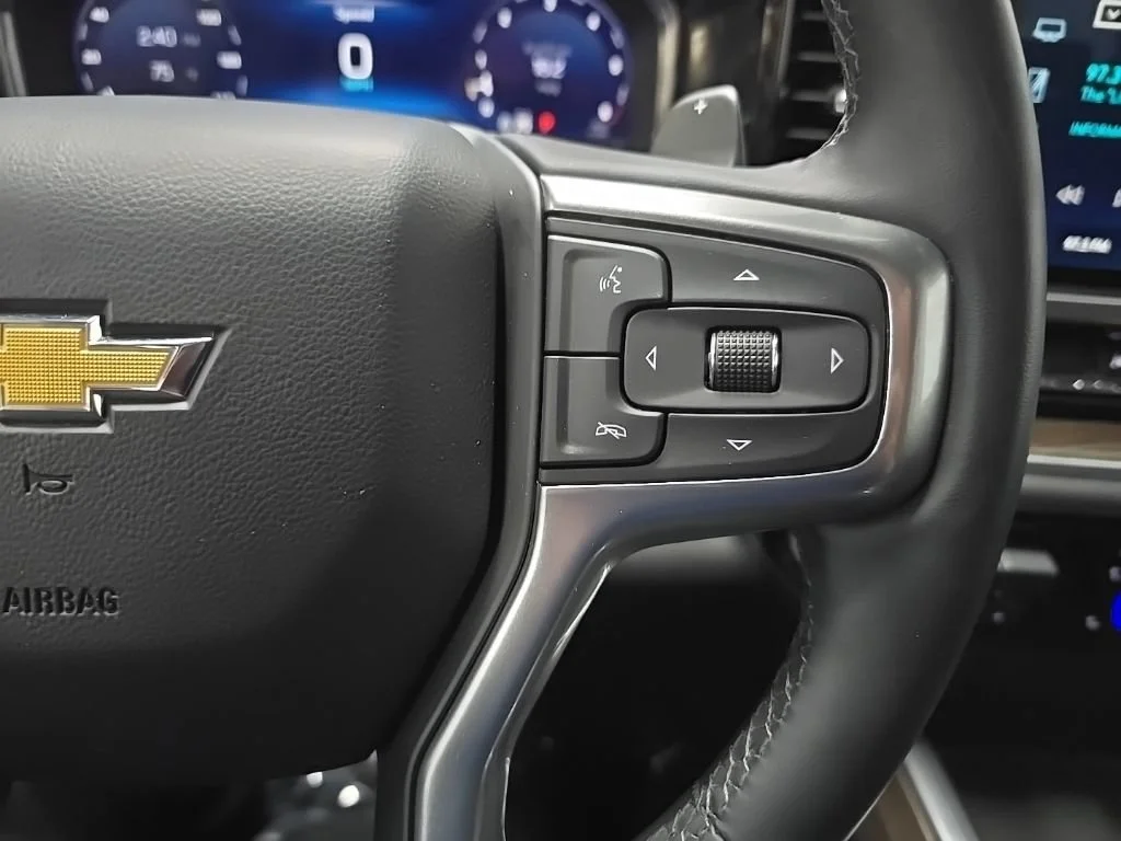 Used 2024 Sterling Gray Metallic Chevrolet LT image 20