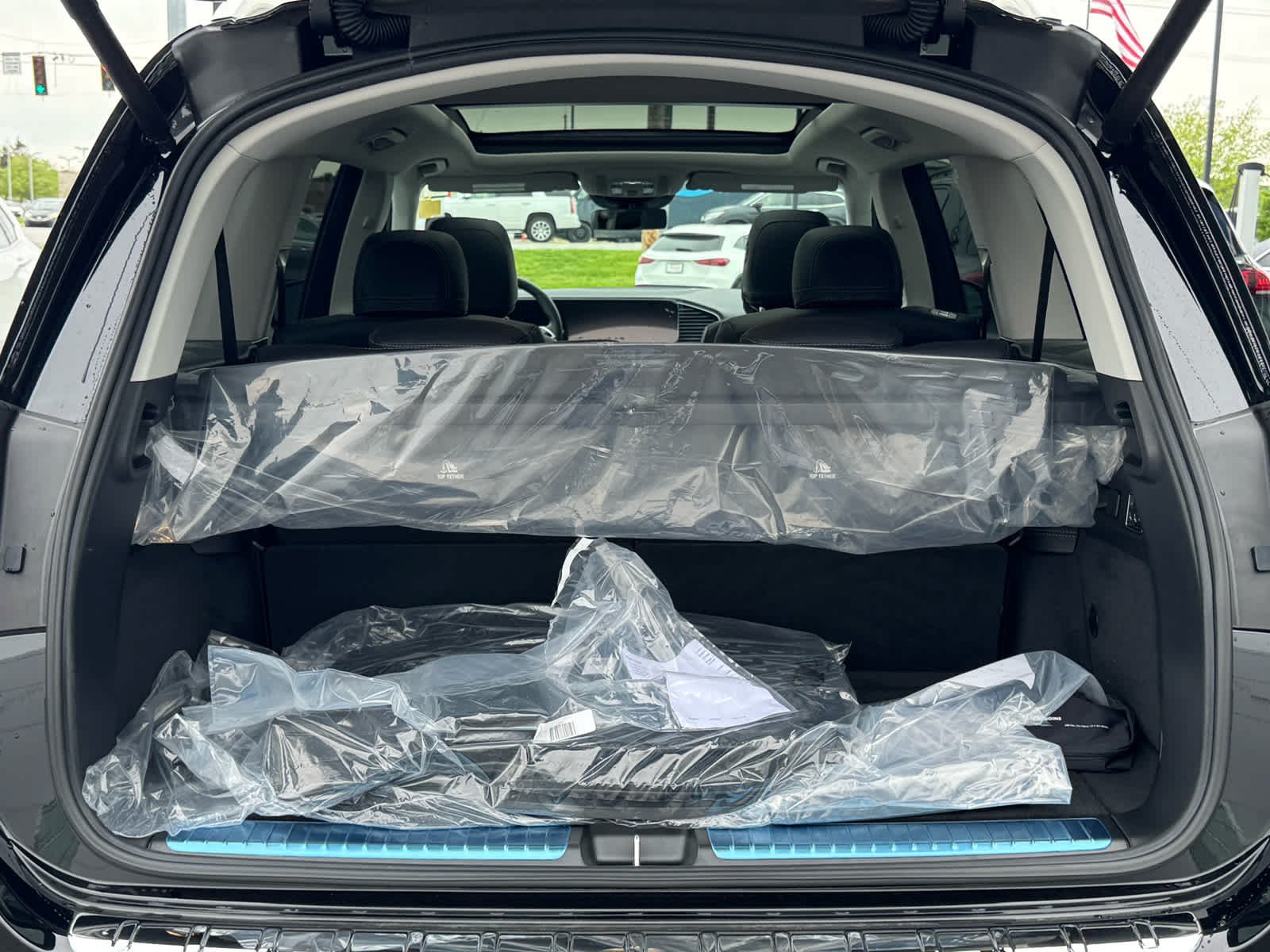 New 2026 Obsidian Black Metallic Mercedes-Benz GLS 450 image 11