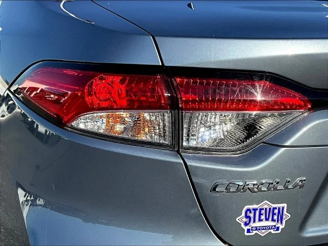 Used 2025 Blue Toyota LE image 27