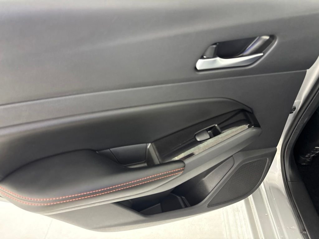 Used 2024 Silver Nissan 2.5 SR image 24