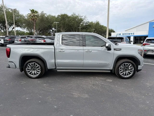 Used 2025 Gray GMC Denali Ultimate image 3