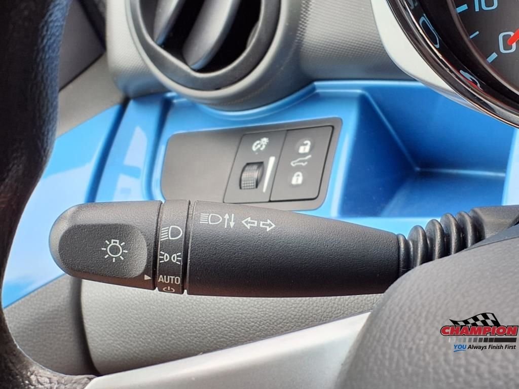 Used 2015 Blue Chevrolet LS image 21