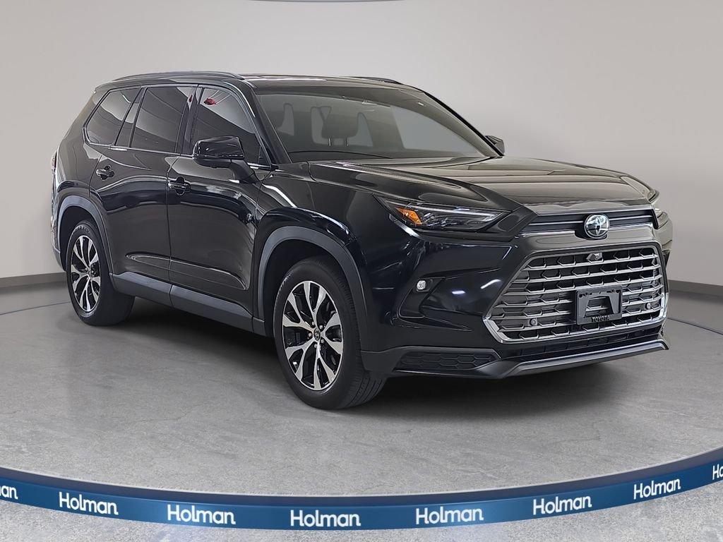 Used 2024 Midnight Black Metallic Toyota MAX Limited image 4
