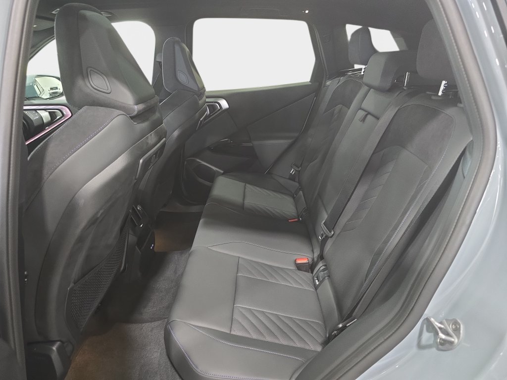 Used 2026 Brooklyn Grey Metallic BMW 30 xDrive image 22