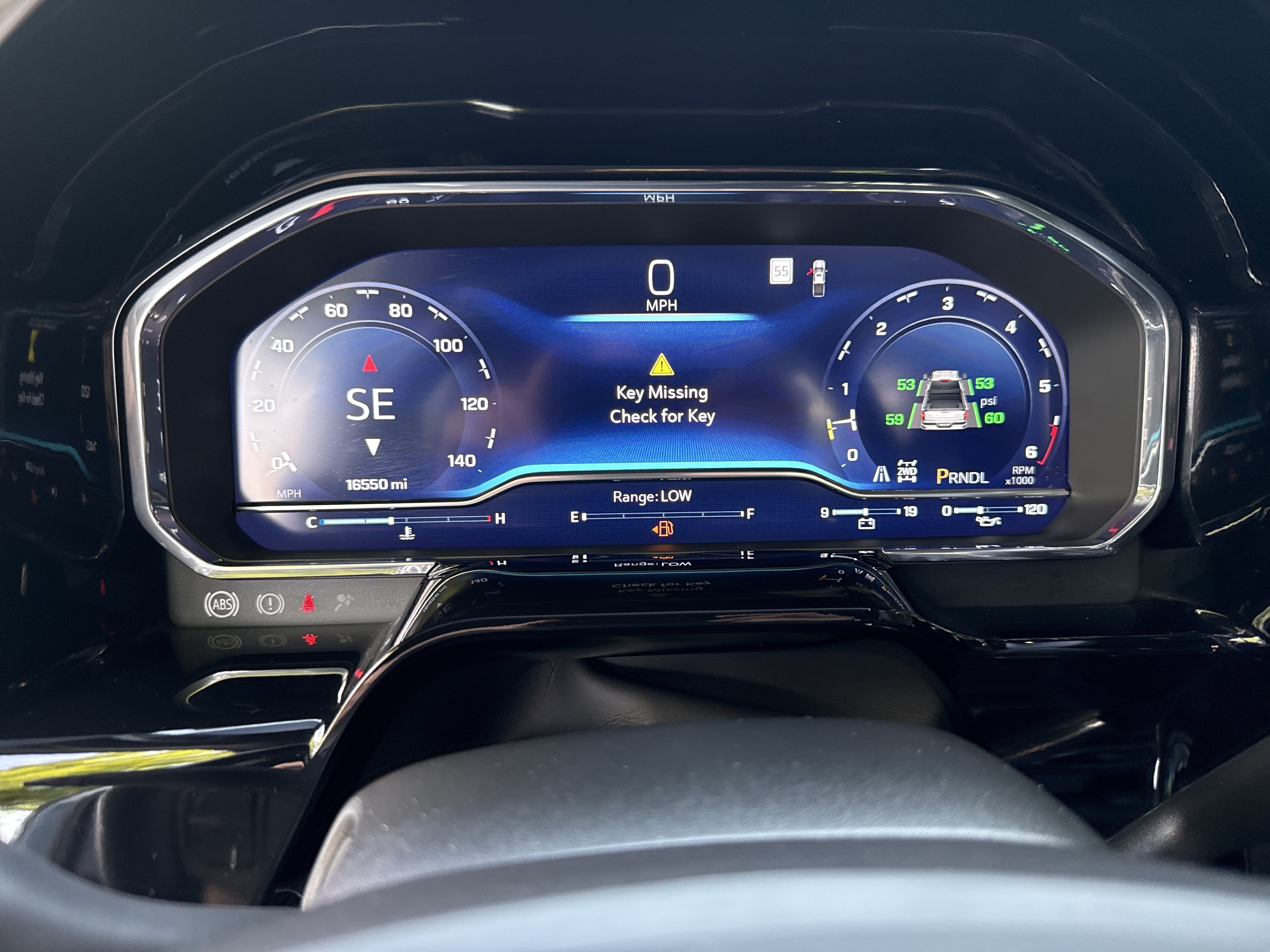 Used 2025 Lakeshore Blue Metallic Chevrolet LT image 27