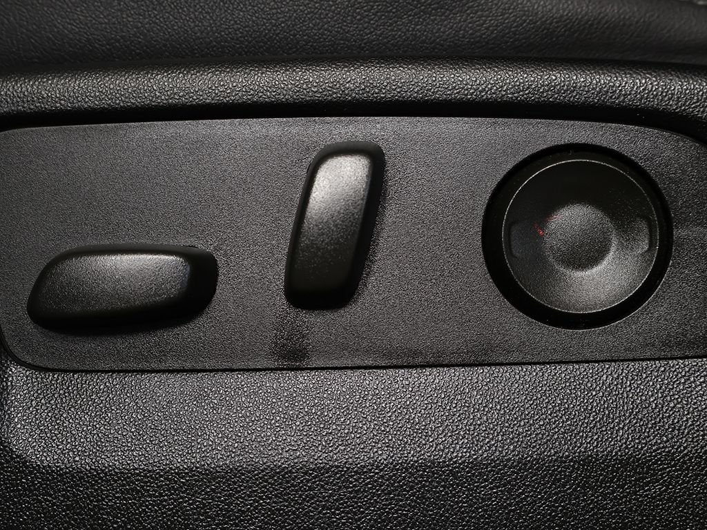 2023 Chevrolet Silverado 1500 LTZ - Photo 29
