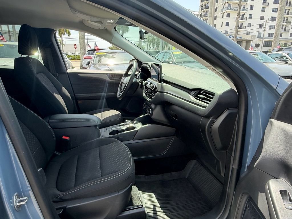 Used 2024 Blue Ford Active image 17