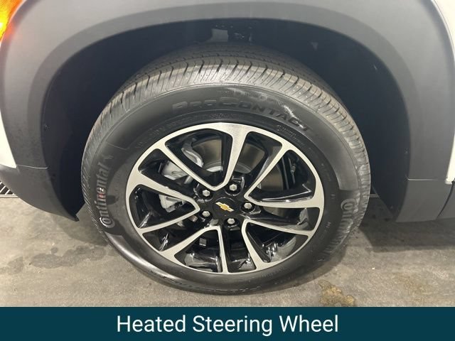 New 2026 Summit White Chevrolet LT image 23