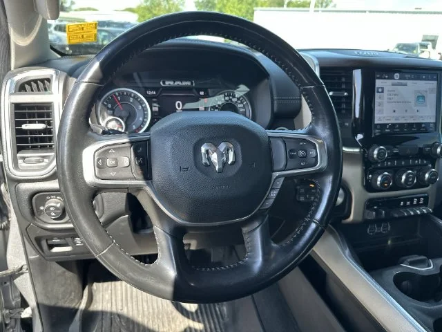 Used 2022 Silver Ram Laramie image 20