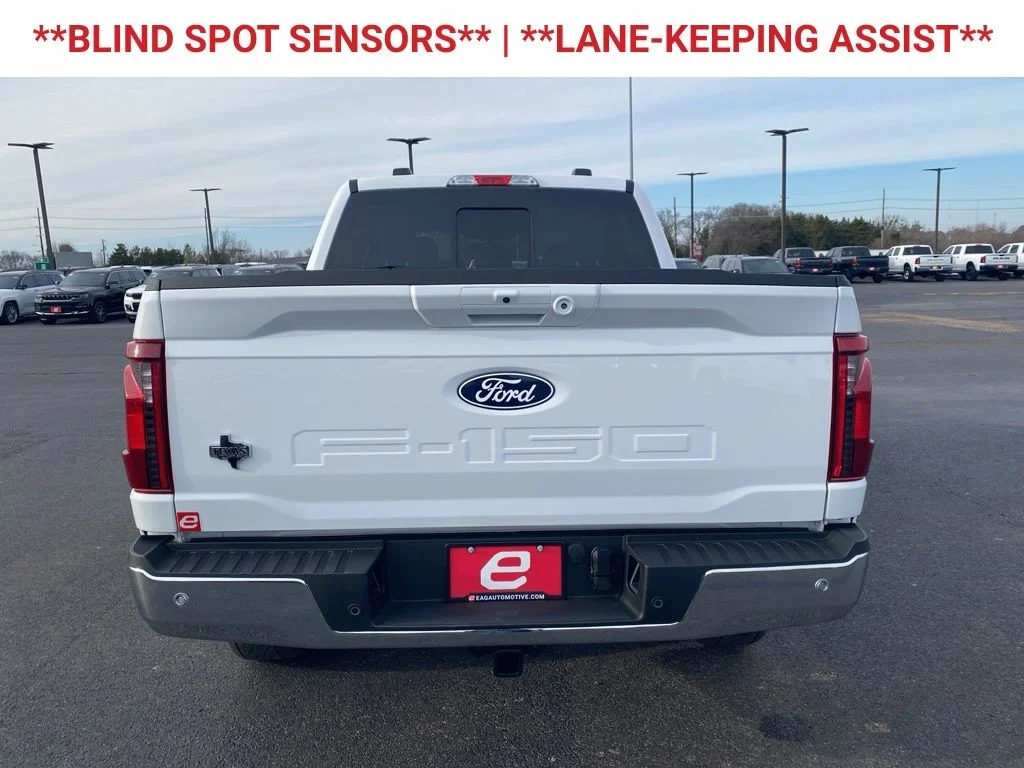 New 2026 Oxford White Ford XLT image 7