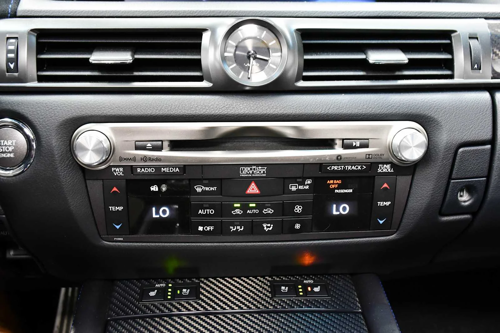Used 2020 Liquid Platinum Lexus  image 22