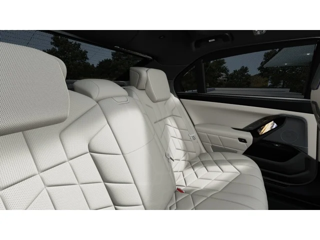 New 2027 Frozen Deep Grey Metallic BMW 60 xDrive image 12