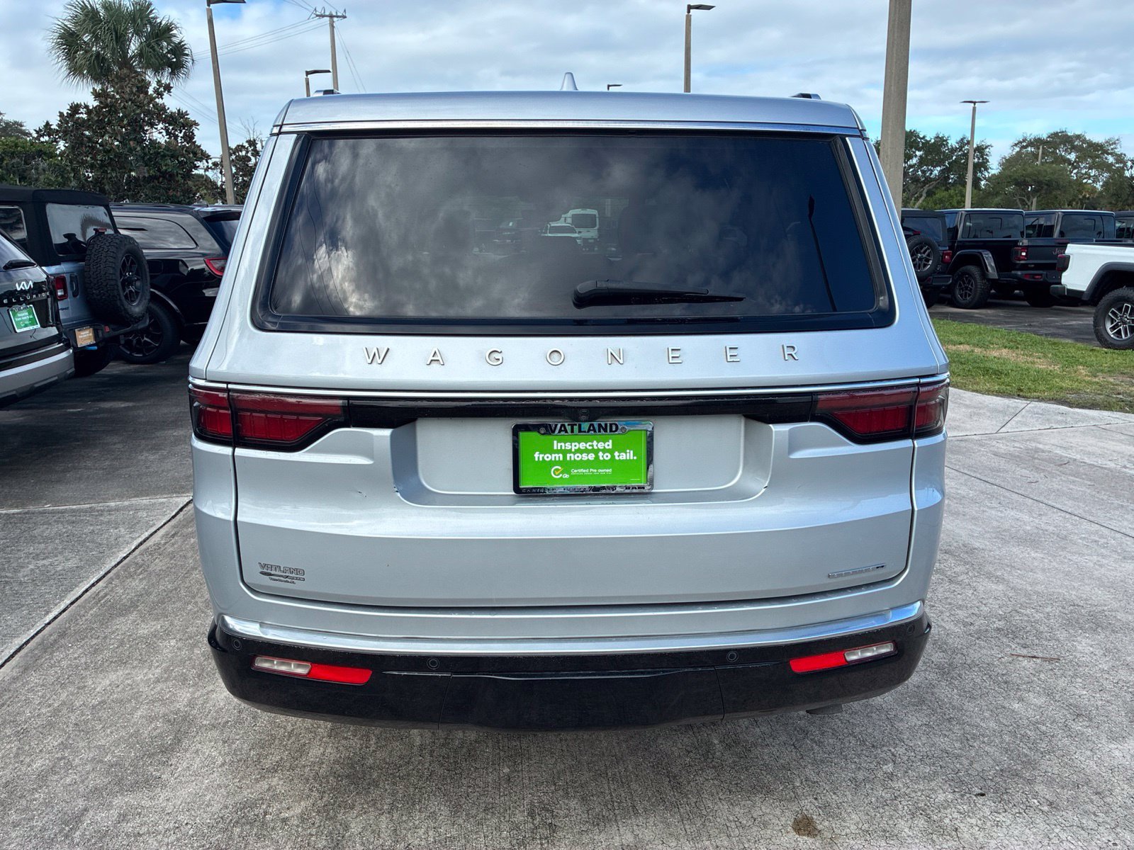 Used 2022 Silver Jeep Series II image 4