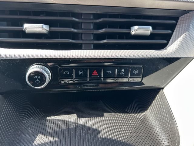 Used 2025 Black Ford Active image 21