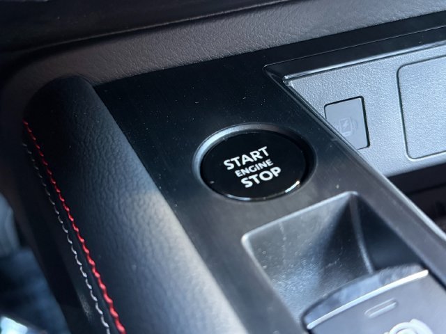 New 2027 Aspen White TriCoat / Super Black Two-tone Nissan SR image 23
