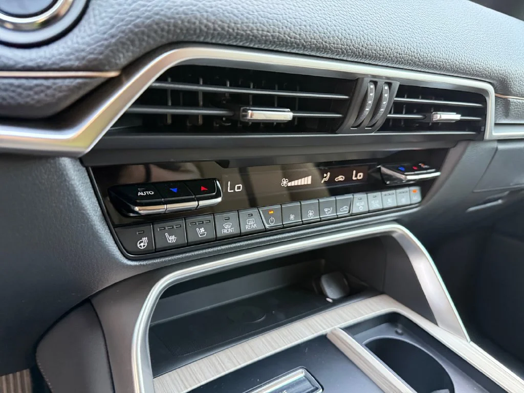 New 2026 Silver Mazda 3.3 Turbo Preferred image 23