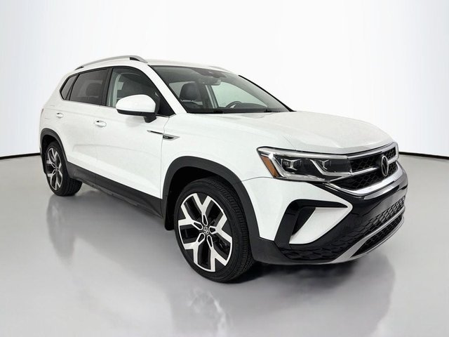 2022 Volkswagen Taos SEL 4MOTION