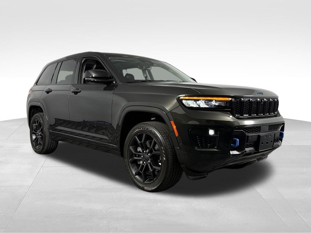 Used 2024 Pearlcoat Jeep Anniversary Edition 4xe image 3