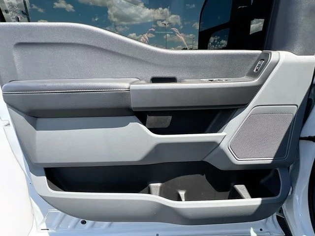Used 2024 White Ford XL image 25