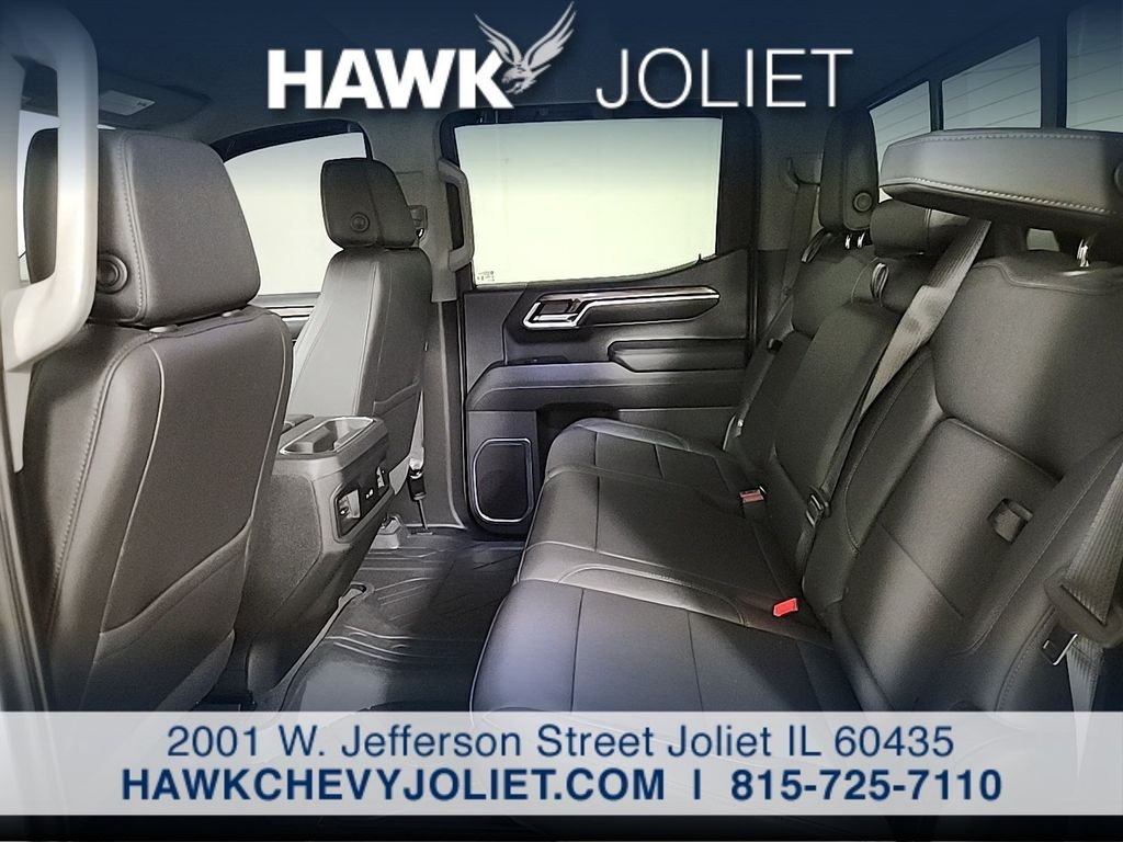 Used 2024 White Chevrolet LT image 14
