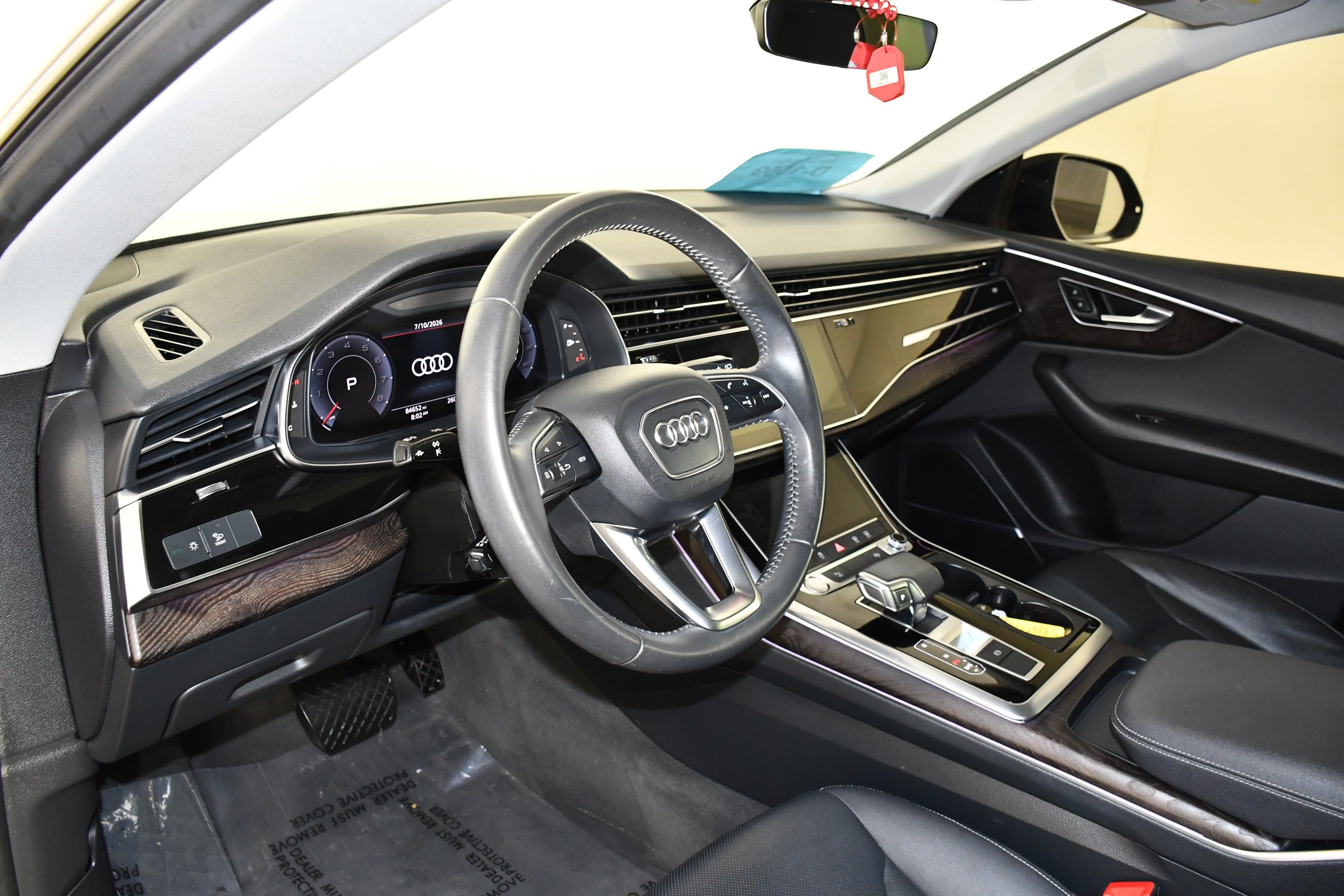 Used 2020 Orca Black Metallic Audi Premium Plus image 34