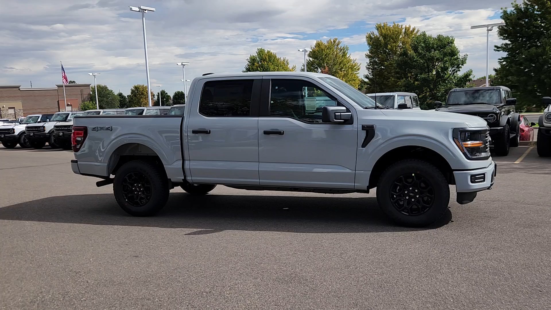 New 2026 Avalanche Ford STX image 9