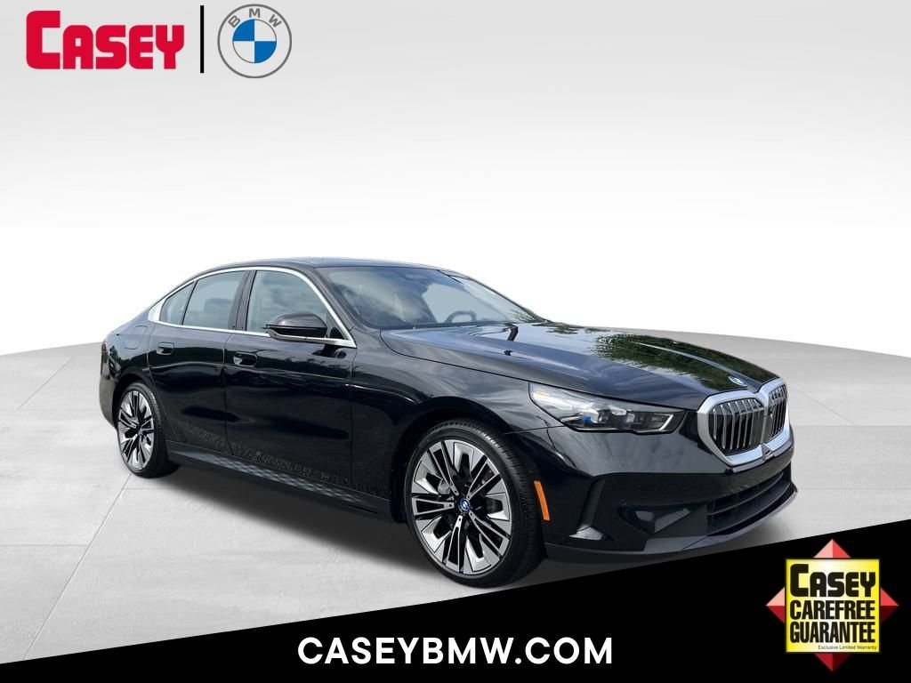 2025 BMW i5 eDrive40 Sedan's photo