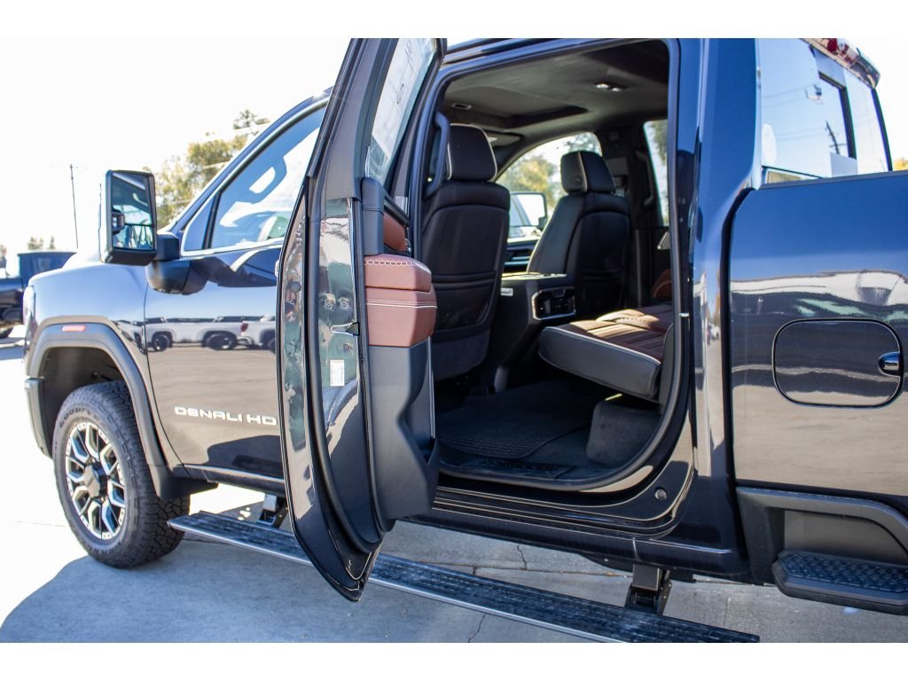 2025 GMC Sierra 2500HD Denali Ultimate - Photo 34