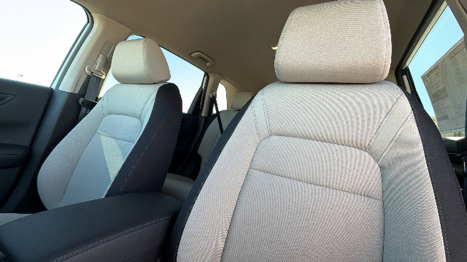 2026 Honda CR-V LX - Photo 11