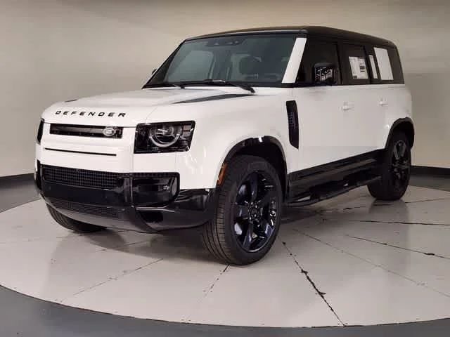 2026 Land Rover Defender V8
