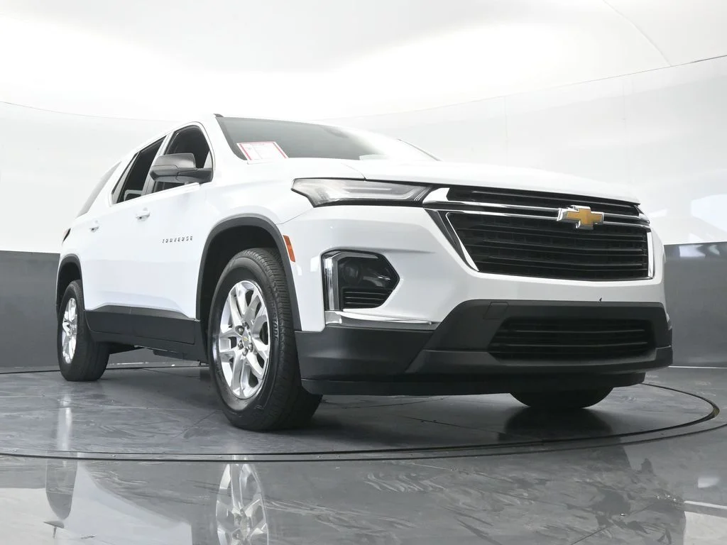 Used 2022 Summit White Chevrolet LS image 60