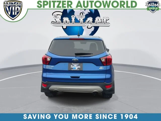 Used 2019 Blue Ford SE image 8