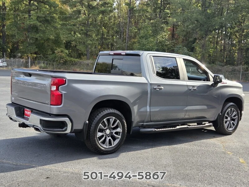 Used 2021 Steel Metallic CHEVROLET LT image 5