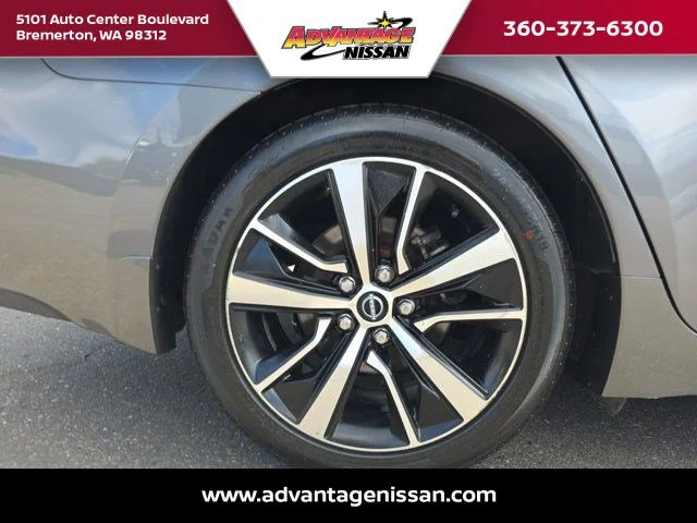 Used 2023 Gun Metallic Nissan 3.5 SL image 25
