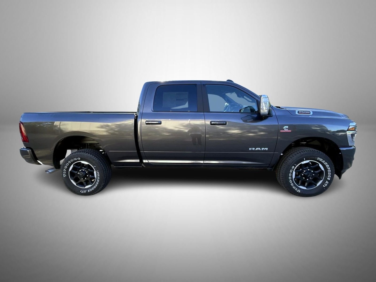 2025 RAM 2500 Laramie - Photo 16