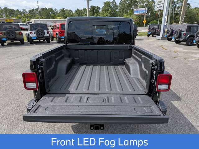 New 2026 Black Clear-Coat Exterior Paint Jeep 85th Anniversary Edition image 34