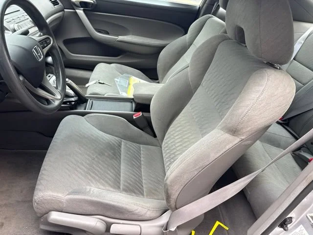 Used 2011 Silver Honda LX image 15