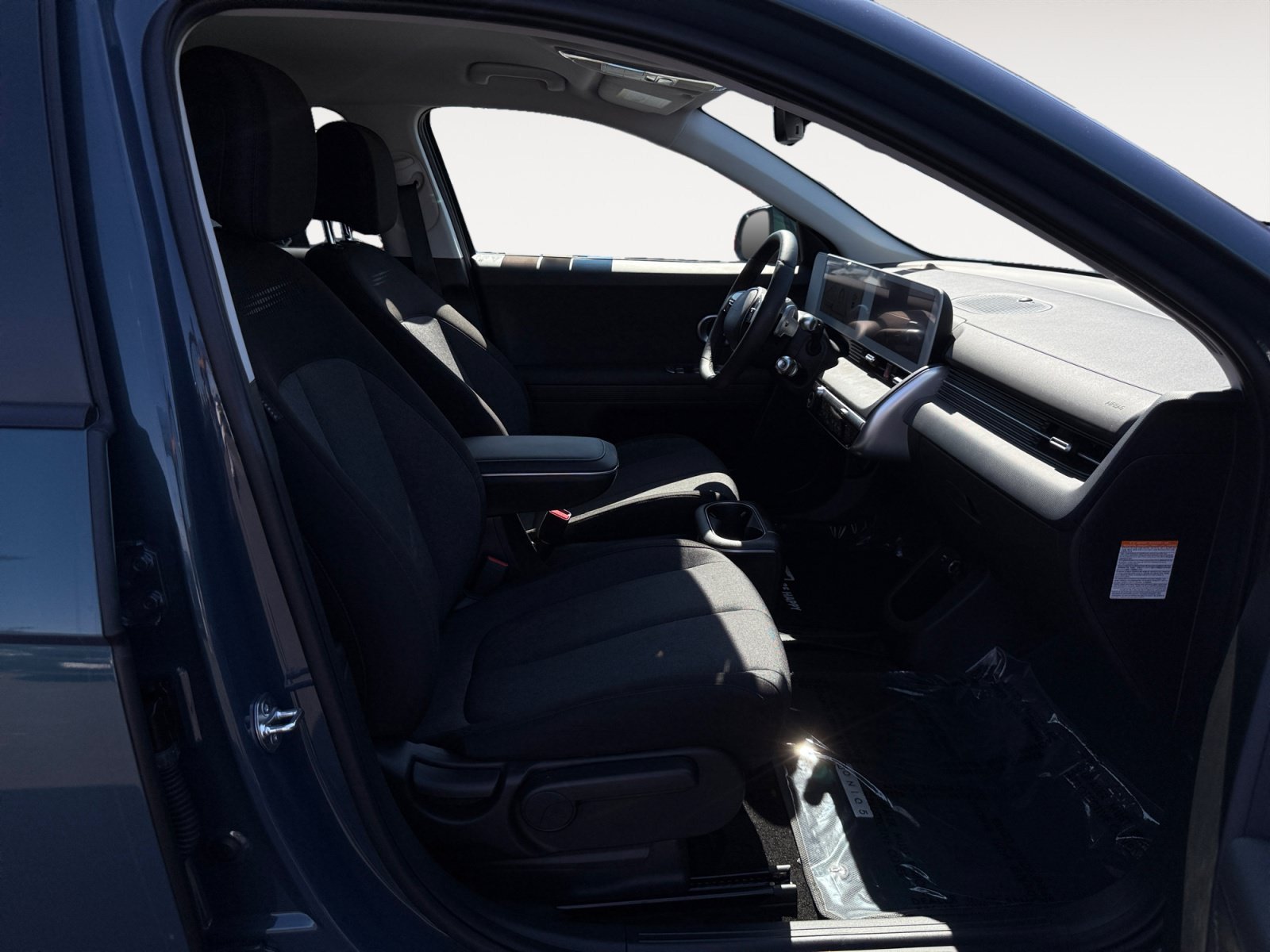 Certified Used 2024 Teal Hyundai SEL image 19
