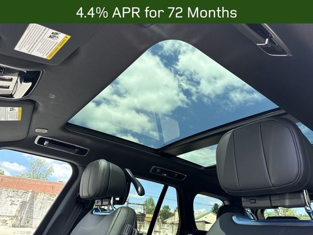 New 2026 Carpathian Grey LAND ROVER SE image 20