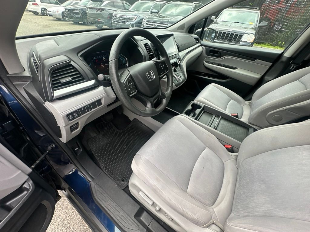 Used 2018  Honda EX image 12