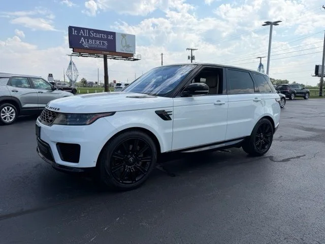 Used 2020 White Land Rover HSE image 3