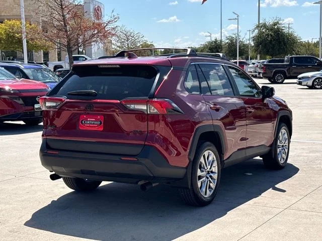 Certified Used 2025 RED MC. Toyota XLE Premium image 6